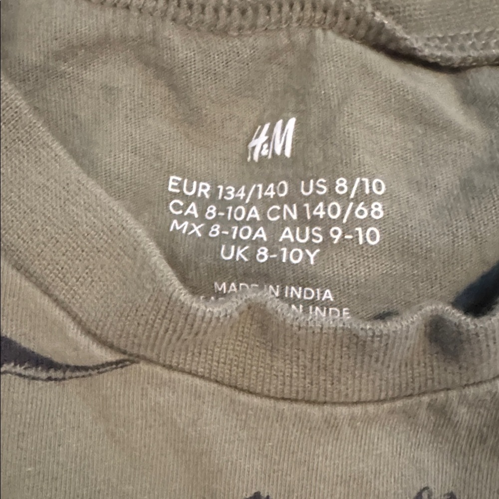 H&M Shirt - Picture 2 of 2